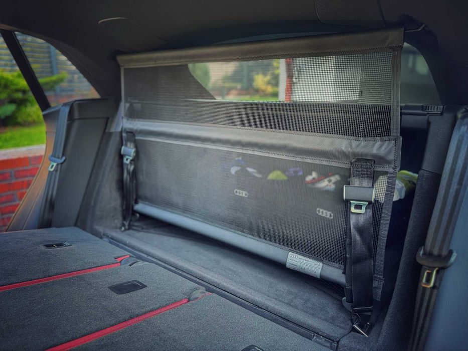 Сітка салон-багажник для Audi Q8/SQ8/RSQ8 (оригінал)