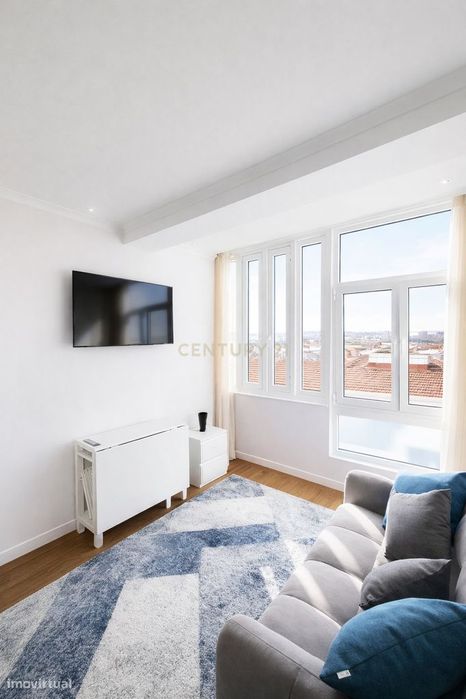 T1 totalmente renovado e mobilado — Venteira, Lisboa