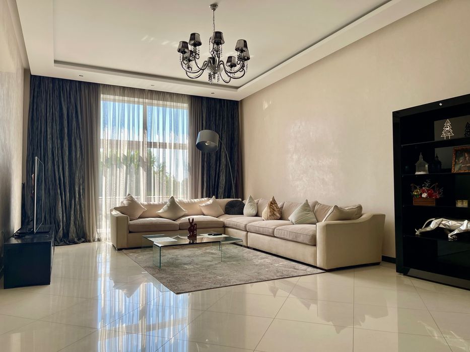 Лісники. КМ Зелений Гай. Будинок з басейном та панорамним краєвидом!