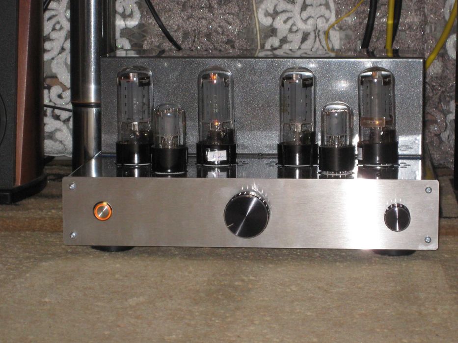 Ламповий двотактний підсилювач 6п3с. Новий.