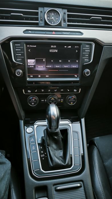 Volkswagen Passat B8 2016 2.0tdi