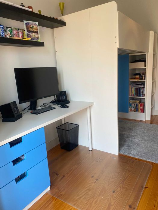 Cama alta IKEA Smastad