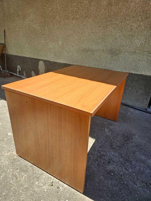 Mesa de escritório 80cm x 120cm x 75cm