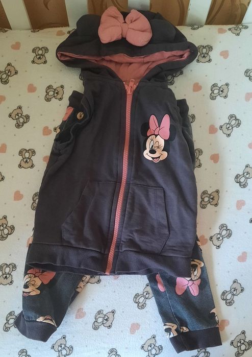 Костюмчик Disney.