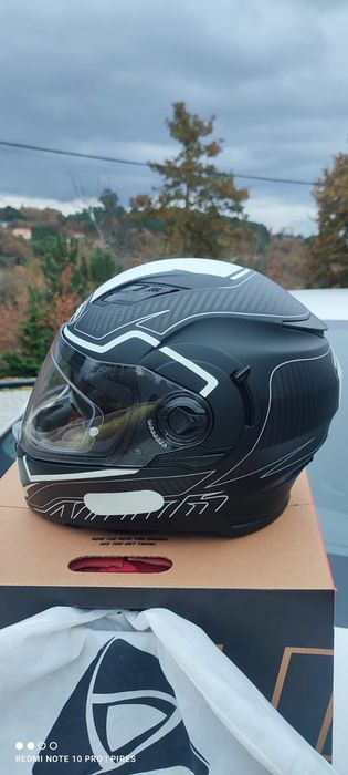 Capacete Airoh Integral - Tamanho M | Preto/ Branco | Pinlock