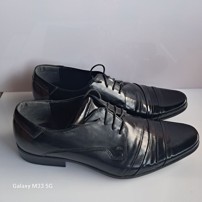 Sprzedam buty męskie  R 40