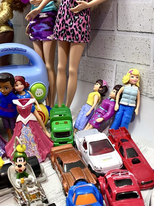 Іграшки вживані та сток з Англії, група у вайбер, обнови щотижня