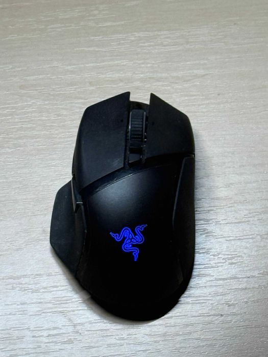 Razer Basilisk V3 Pro — бездротова геймерська миша