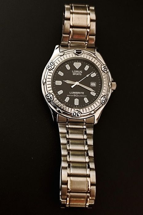 Relógio Lorus,entrego em mão Lisboa ou envio á cobrança