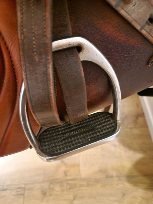 Stübben Artus spezial siodło skokowe