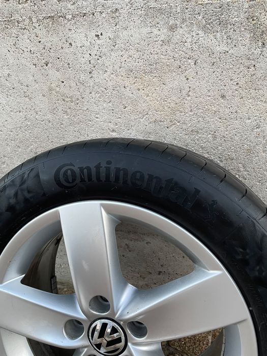 Jantes Originais VW 16" c/ Pneus Praticamente Novos (Continental/EcoVision)