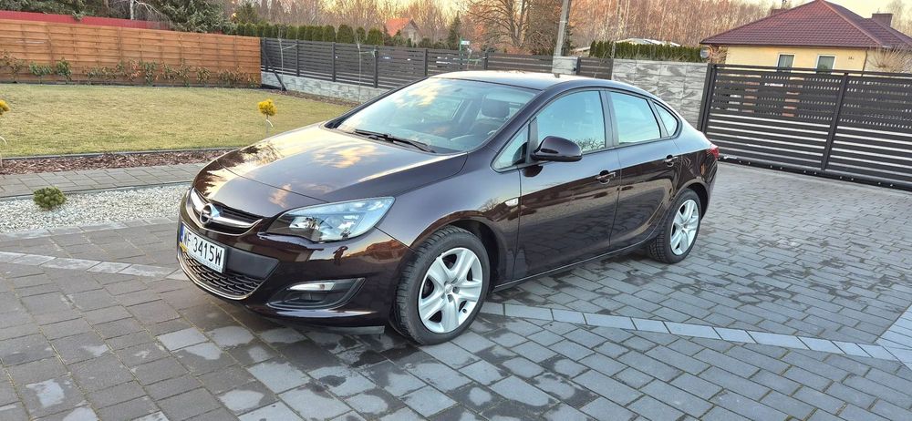Opel Astra Salon Polska # Niski przebieg # Zadbany