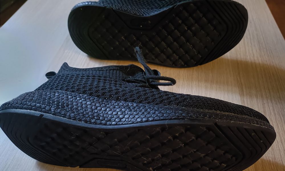 Czarne sneakersy Sprandi