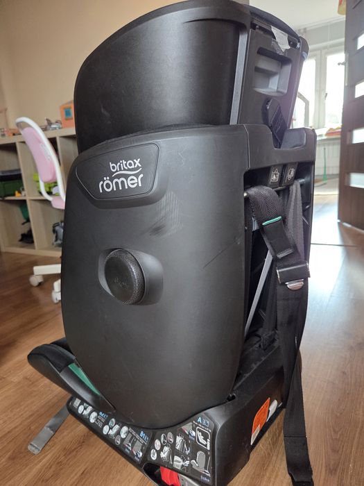 Britax romer advanafix i-size