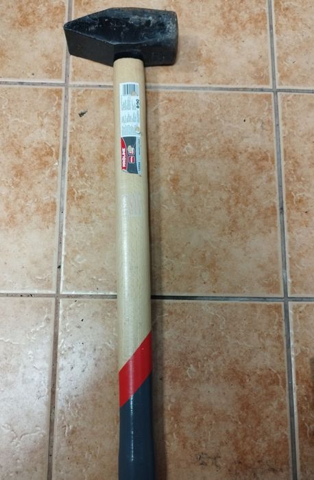 Sprzedam młot 4000g firmy Progline