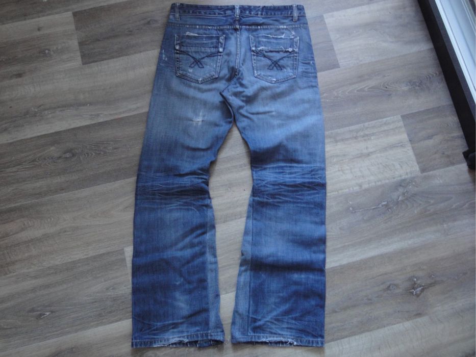 кльош flared jeans true religion type balenciaga jaded london opium