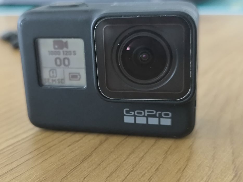 GoPro HERO7 Black + Acessórios + Cartão SD