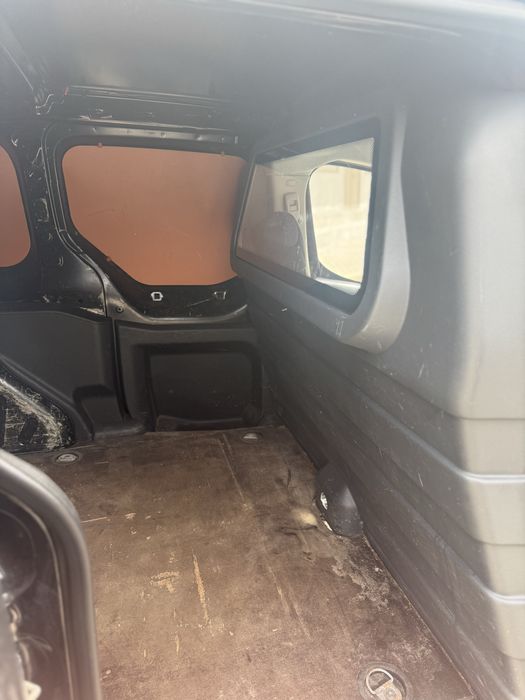 Citroën Berlingo 1.6 HDi 2013 – Fiável, económica e pronta a trabalhar