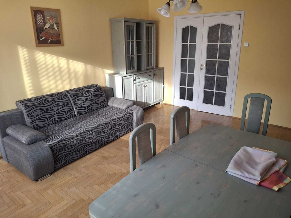 Wynajem pokoju 20 m² z balkonem na ul.Sikorskiego – pohled 2