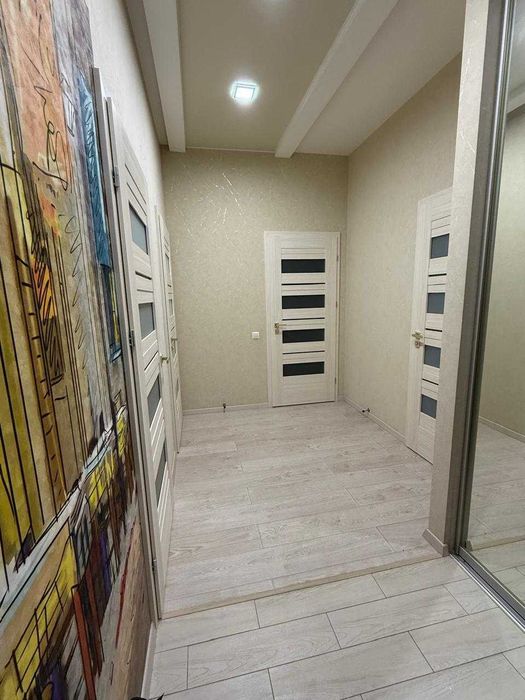 Квартира 96 м. з ремонтом та меблями в Жемчужині на Таїрова!