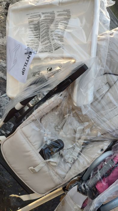 Krzesełko do karmienia wysyłka