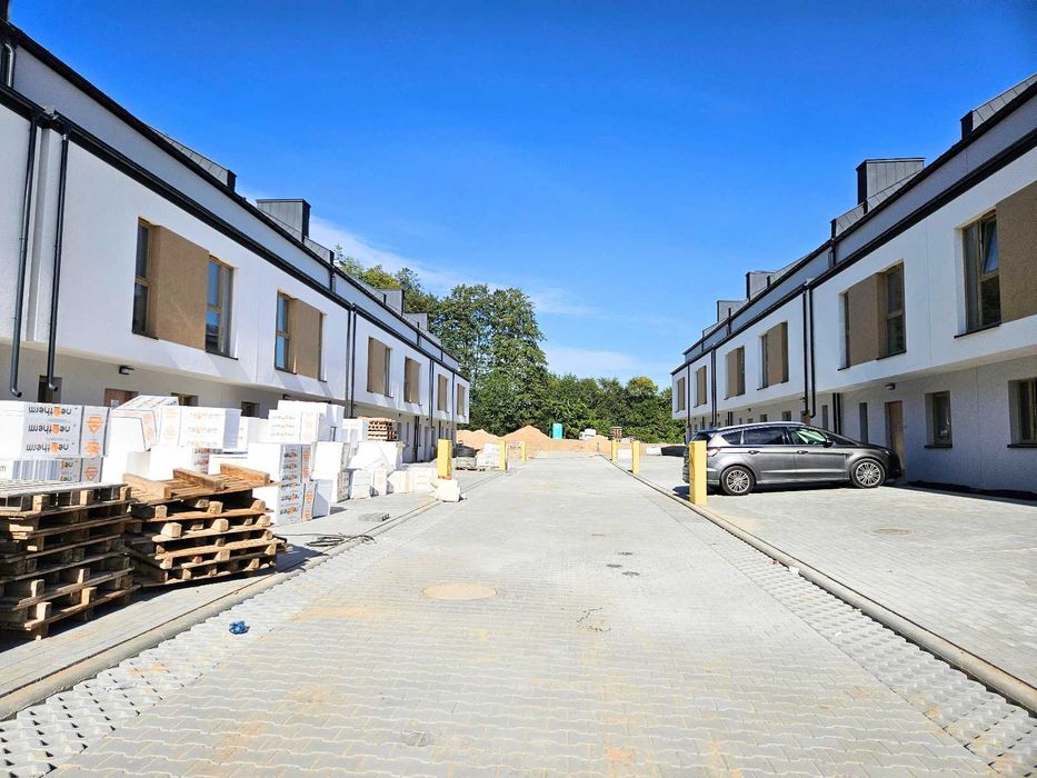 Dom Szeregowy w stanie deweloperskim - Inwestycja PREMIUM
