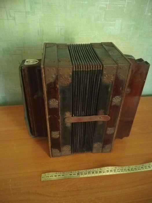 Гармоника рояльная