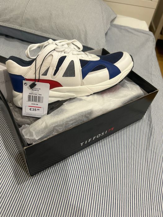 Ténis por estrear, com etiqueta, TIFOSSI N°38