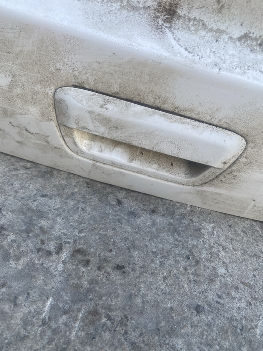 Ляда Jeep Grand Cherokee