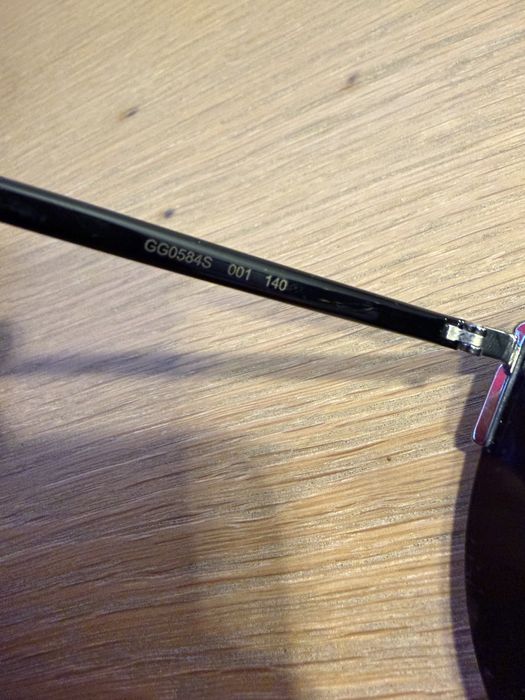 Okulary przeciwsloneczne Gucci Model GG0584S