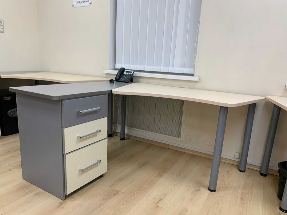 Продам офисную мебель: 5 000 грн. - Офисная мебель Киев на Olx