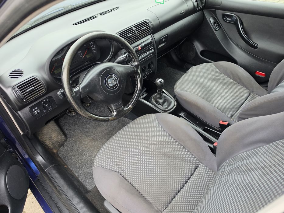 Seat Leon 1,6 benzyna 2004r