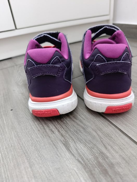 Adidasy dla dziewczynki 31r.