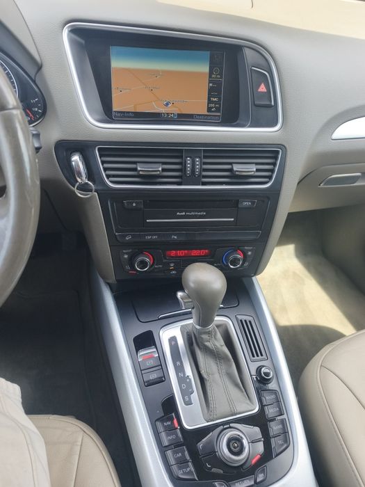 Audi Q5 3.0tdi 245km Quattro Automat skora  navi