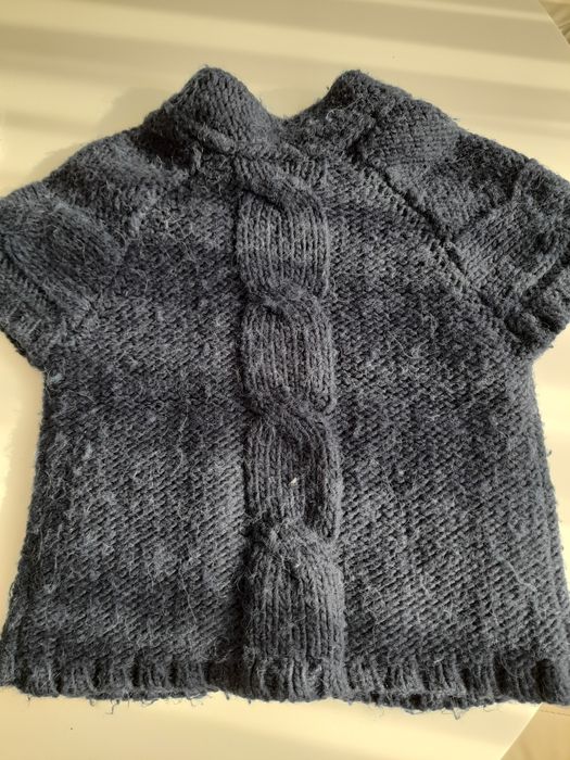 Sweterek/kamizelka dla dziewczynki rozm. 140