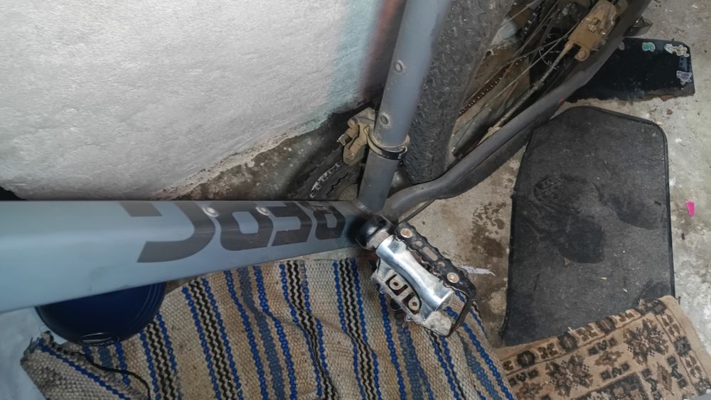 Bicicleta Berg vertex 390