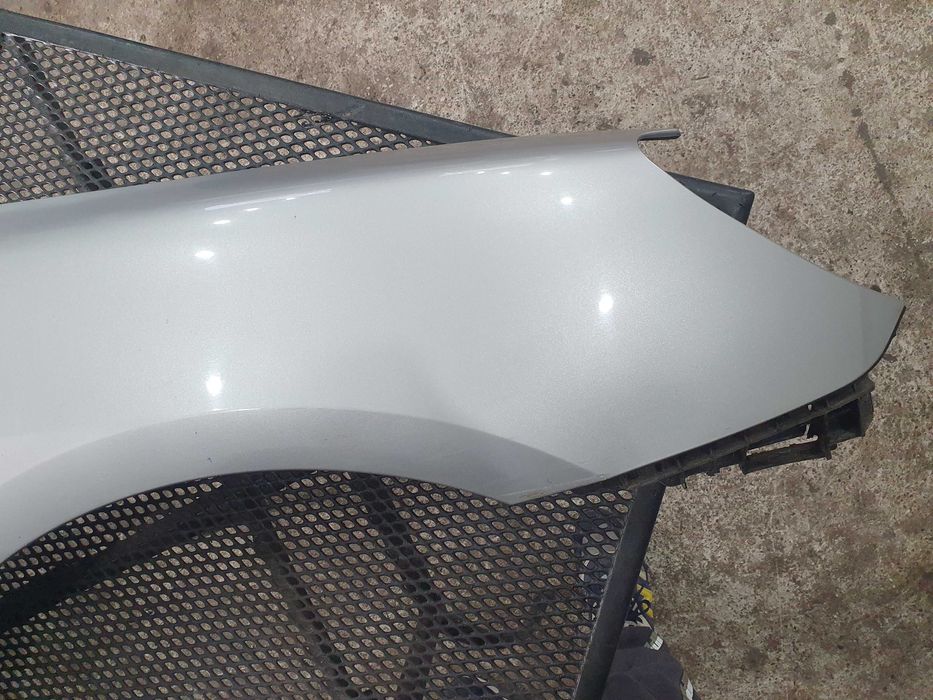 Blotnik prawy Peugeot 307 EZRC