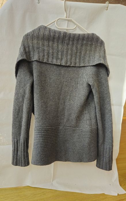 Victoria's Secret Moda International sweter kardigan szary klamry XS S