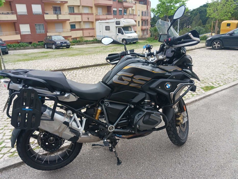 BMW R 1250 GS  suspensão rebaixada,bem estimada ,garagem