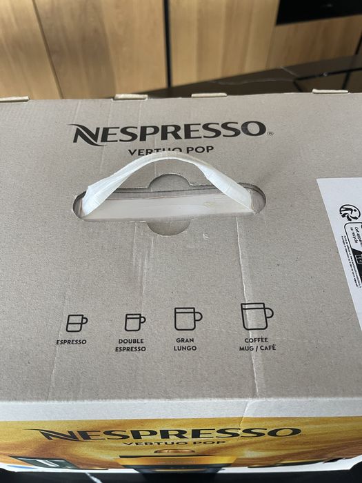 Капсульна кавоварка Nespresso vertuo pop
