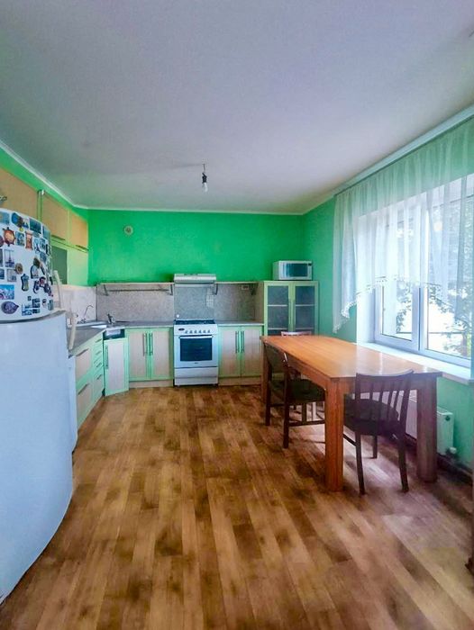 Є- ВІДНОВЛЕННЯ, ВАУЧЕР- ТАК! ПРОДАЖ 2поверх.будинку ЗАХОДИ/ЖИВИ. 3 санвузли, 2 гаража/утеплений/ вирівняна дільниця