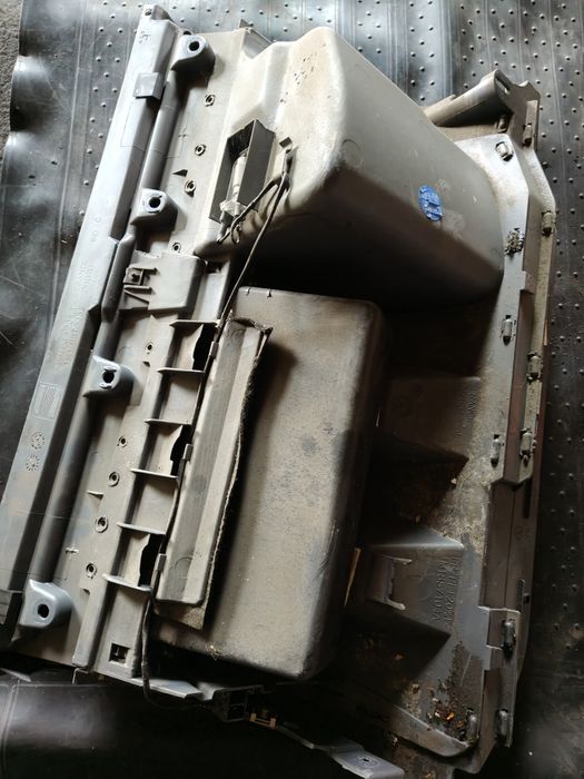 Schowek seat Leon Toledo