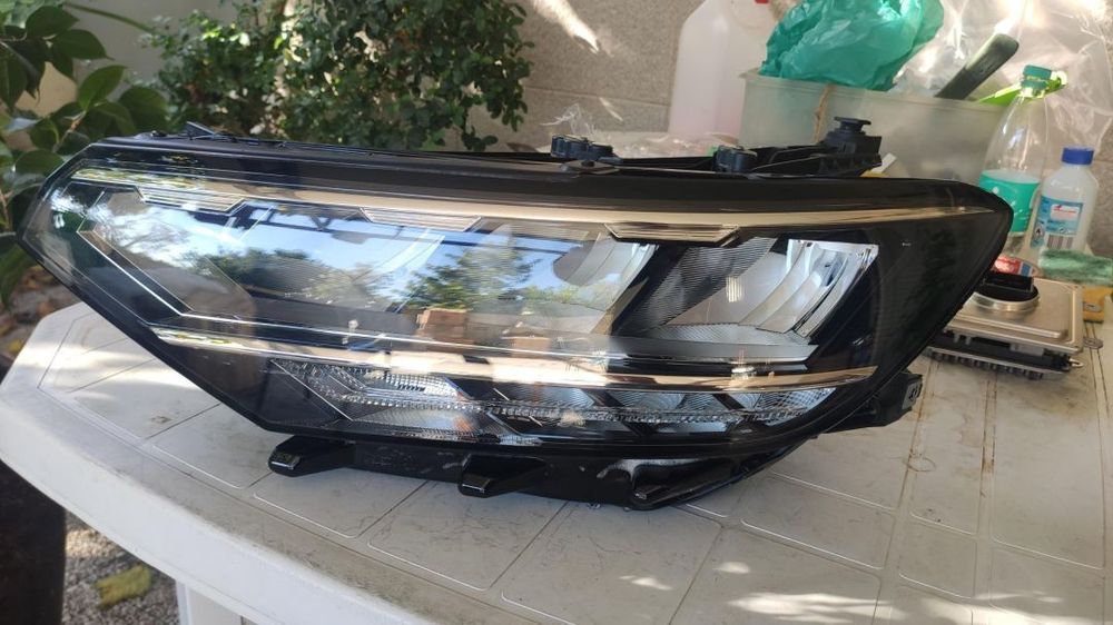 farol esquerdo full Led Passat 3G - 3G1941035P