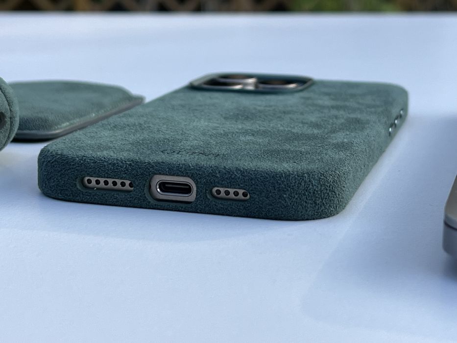 Nowy Case Etui Iphone 15 pro max Alcantara