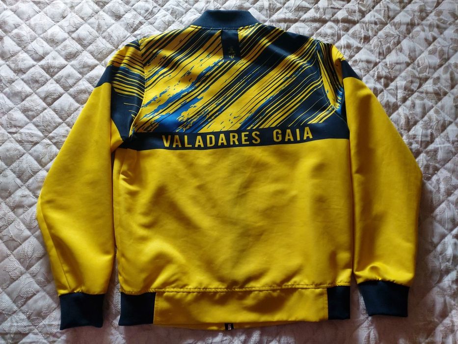 Casaco de treino da MKA do ValadaresGaiaFC