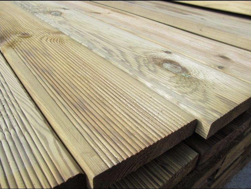 Deck Casquinha Vermelha Extra Tratado Antiderrapante