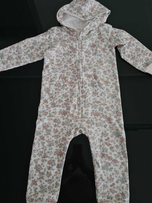 Newbie kappahl kombinezon w kwiaty r. 86