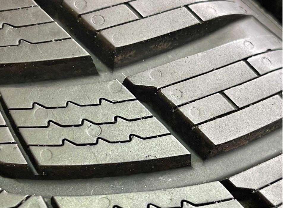 Автошини колеса резина 205/60 R16 Seat Winter Drive зимові 2023 рік