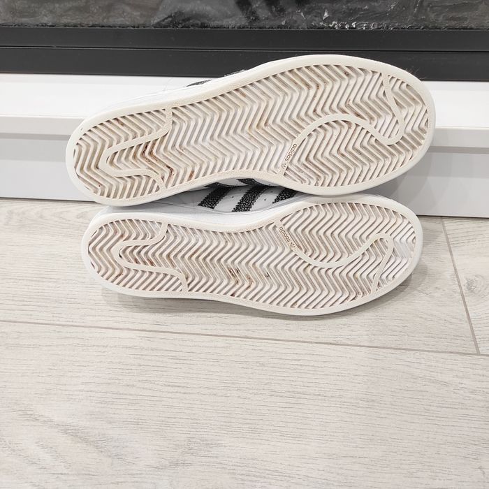 Кросівки adidas 38 р