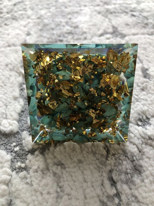 Pack 3 Pirâmides Orgonite Signos | Ametista + Pedras | Energia